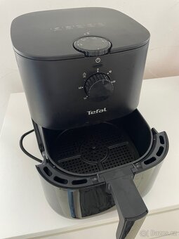 Horkovzdušná fritéza TEFAL - 2