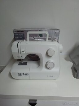 Šicí stroj - 2