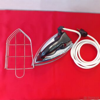 žehlička ETA + starožitná drátěná podložka - 2