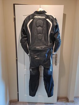 Dvoudílná kombinéza - 2