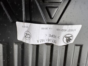 Gumový koberec Škoda Octavia - 2