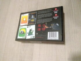 Prodám společenskou karetní hru Exploding Kittens NSFW - 2