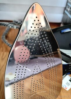 Parní generátor Rowenta VR8315 - 2