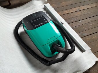 Prodám vysavač AEG - 2