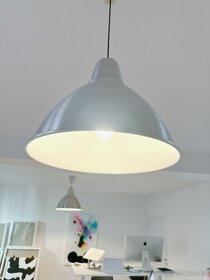 Závěsná lampa / lustr kovový z Ikea - 2