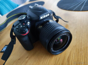 Nikon D3400 + 18-55 mm AF-P VR + Nikon Nikkor 35mm - 2