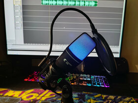 Nový kondezátorový mikrofon s RGB podsvícením a filtrem - 2