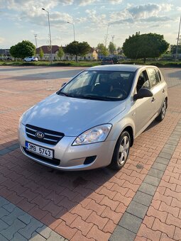 Kia ceed 1.4 80kw 2009 - 2