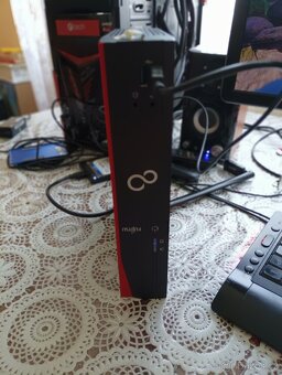 Mini PC. Fujitsu esprimo A525-L - 2