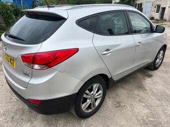 rozprodam hyundai ix35 1,7 crdi 85kw 2012 euro5 kod motora D - 2