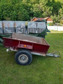 Vlek za traktor sklápěcí - 2