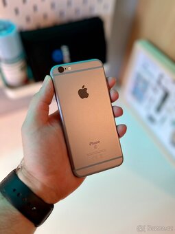Apple iPhone 6s 32 GB Space Grey - 2