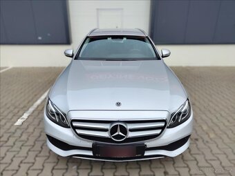 Mercedes-Benz Třídy E 2,0 220d E 220 Avantgarde (2017) - 2