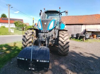 New Holland T8.330 - 2