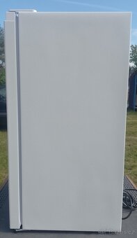 Prodám malou ledničku Philco PTB 94 FW - 2