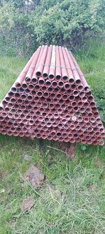 Lešenarske trubky z lešení (sloupky) - 2