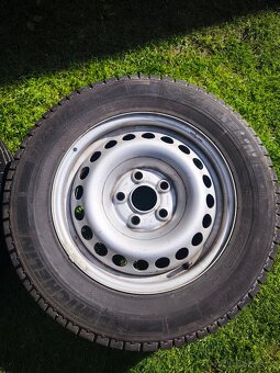 Nazutá pěkná nezničená kola r16 5x120 včetně pneu 215/65 C - 2
