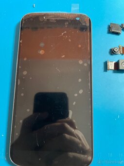 Díly Motorolu G4 - 2