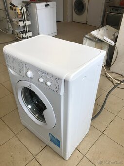 Prodám pračku Indesit - 2