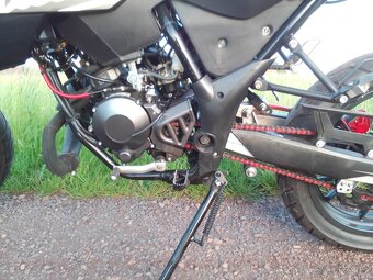 Malaguti supermotard xsm 50 - nový motocykl - 2