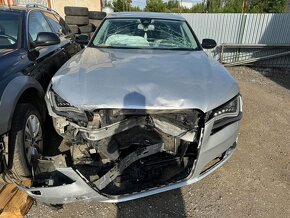 Audi a8 4H D4 4.2 FSI 273kW CDR MXR LX7W - 2
