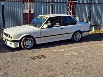 Bmw e30 coupe - 2