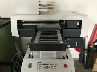 Plochý UV tiskový systém Mimaki ujf-3042 pro reklamní produk - 2