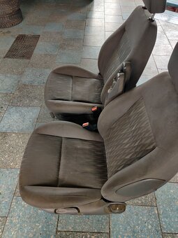 Sedačky Ford Galaxy - 2