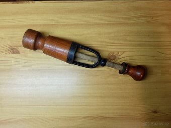 Zátkovač - 2