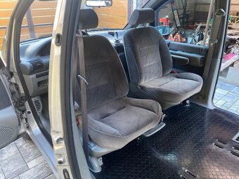 Peugeot 806 2.0HDI - 16V - 2