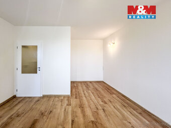 Pronájem bytu 1+kk, 33 m², Klecany, ul. V Honech - 2