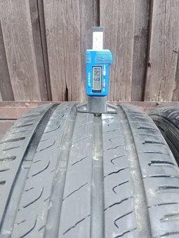 215/45/18 Y  XL - 2