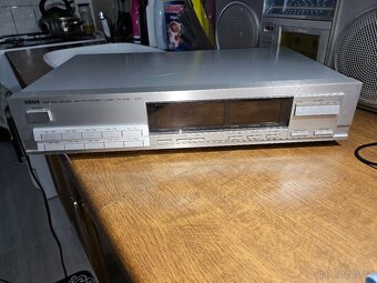 Prodám Tuner Yamaha - TX500, Vysoký model, krásný a velký ne - 2