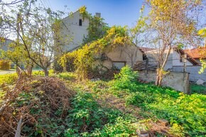 Prodej RD 6+1 (nebo dvougenerační) k rekonstr. Plumlov - 2