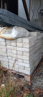 Dlažební betonové kostky - 2