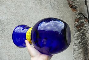 Skleněná autorská váza Rony Plesl, signovaná - 2