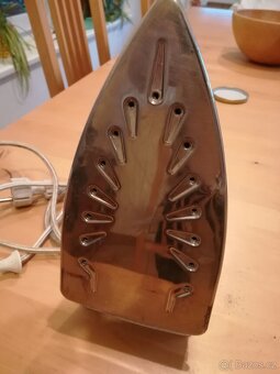 Napařovací žehličky - 2