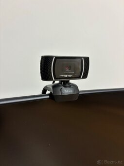 Curved LCD monitor Samsung 27" C27T550 - 2