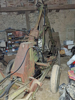 Nakladač za traktor - 2