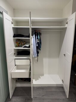 Ikea PAX skříň - 2