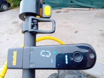 ELEKTROKOLOBEZKA NINEBOT G30 MAX - 2