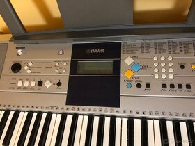 Klávesy Yamaha PSR e323 - 2