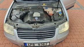 VW passat 2.8 V6 4motion HIGHLINE - 2