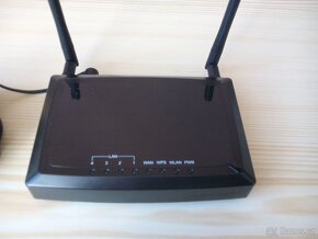 WIFI router Zcomax WA-6212-V2 - 2