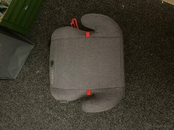 Podsedak na isofix - 2