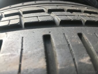 Letní pneu 275/45/20 čtyři kusy Pirelli 95%vzorek vzorek - 2