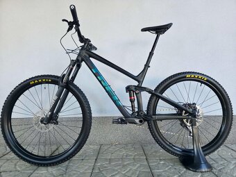 Horské kolo Trek Slash 8 2020 29″ - 2