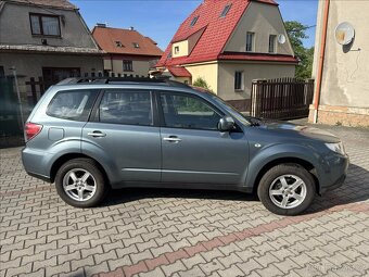 Subaru Forester 2.0 110kW 2010 111371km X TAŽNÉ 1.majitel - 2
