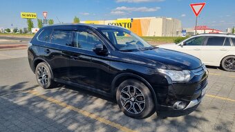Mitsubishi Outlander 4 WD 2.2 DI-D - 2