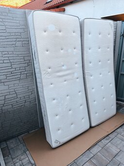 Prodám dvě matrace IKEA 80cm x 200cm - 2